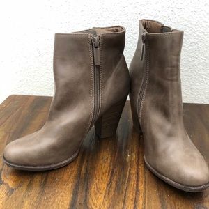 Taupe colored heeled booties